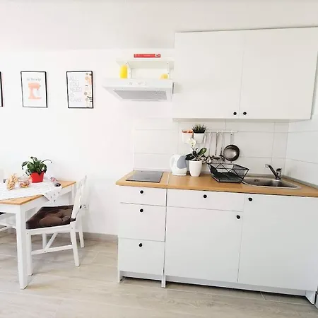 アパート Waterfront Overlooking The Old