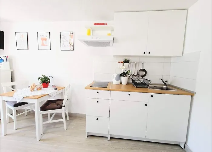 アパート Waterfront Overlooking The Old