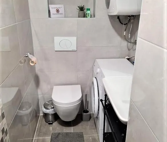 アパート Waterfront Overlooking The Old *